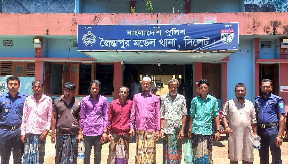 জৈন্তাপুরে পুলিশের অভিযানে গ্রেফতার ৯