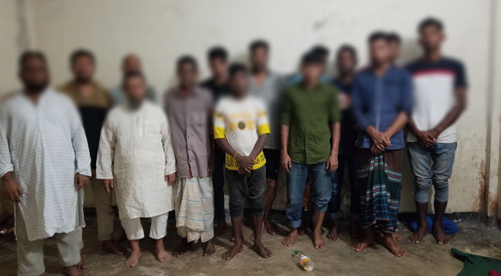 সিলেটের দুই চা বাগান থেকে ১৪ জুয়াড়ি গ্রেফতার