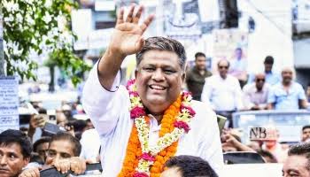 সিলেটের নতুন মেয়র আনোয়ারুজ্জামান চৌধুরী
