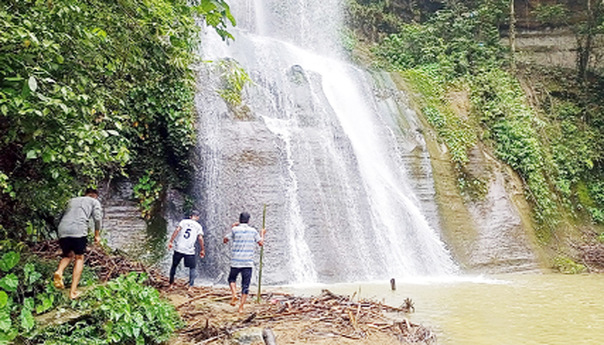 হামহামে অ্যাডভেঞ্চার প্রিয় মানুষদের উচ্ছ্বাস