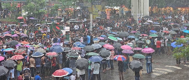 কোটাবিরোধীদের আন্দোলনে উত্তাল শাহবাগ