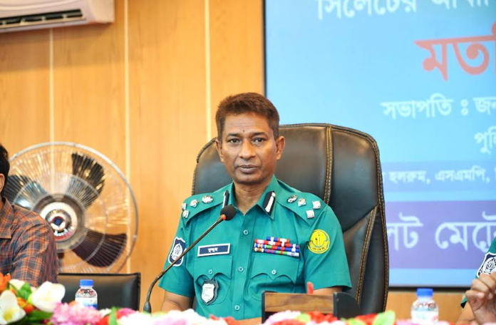 ব্যাটারি রিকশা: নগর জীবনের অদৃশ্য মৃত্যুঘণ্টা