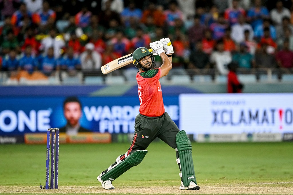 ফাইনালে ভারত, সমীকরণে বাংলাদেশ