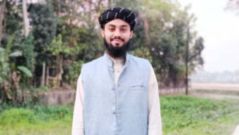 মুসল্লিদের ভালবাসায় সিক্ত হাফেজ খুবাইব