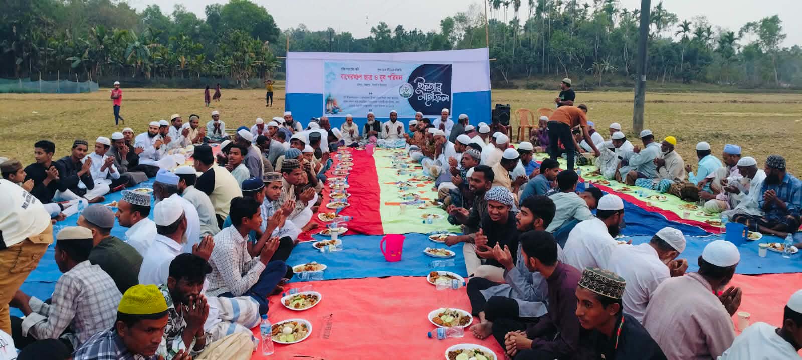 বাগেরখাল ছাত্র ও যুব পরিষদ’র ইফতার মাহফিলে সমাজ বিনির্মাণে ঐক্যবদ্ধ কাজের আহ্বান