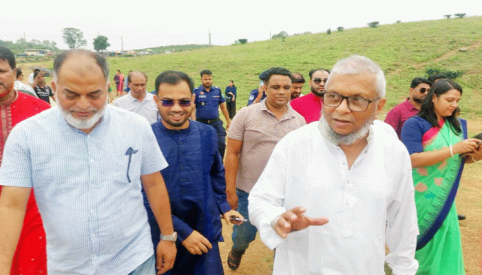 জৈন্তাপুর পৌরসভা বাস্তবায়নে কাজ চলছে: মন্ত্রী আরিফুল হক চৌধুরী