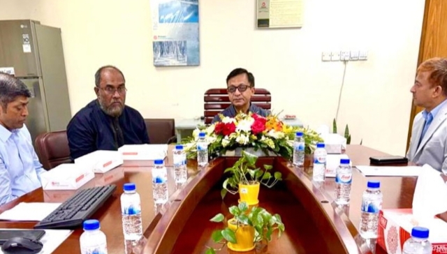 সিলেট ওসমানী বিমানবন্দরের কার্গো ব্যবস্থাপনায় বাণিজ্য মন্ত্রীর নেতৃত্বে উচ্চপর্যায়ের সভা