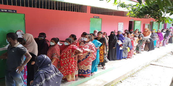 শেখ হাসিনার জন্মদিনে সিলেটে গণটিকা কার্যক্রম শুরু