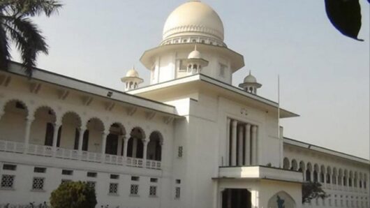 কক্সবাজারে ‘রোহিঙ্গা ভোটারের’ তালিকা চেয়েছেন হাইকোর্ট