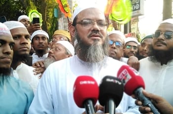 সিইসির পদত্যাগ ও ৫০০ কোটি টাকা ক্ষতিপূরণ চেয়ে আইনি নোটিশ