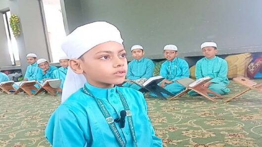 ১২৮ দিনে কোরআনে হাফেজ ৯ বছরের সাইফ