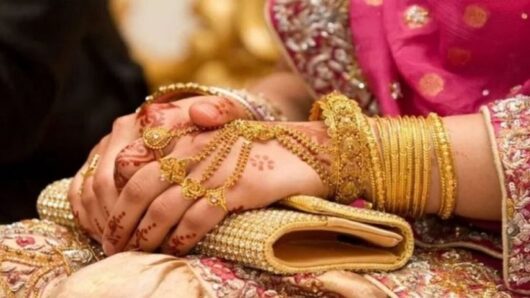সোনার দাম ভরিতে কমলো ১৫ হাজার ৬০৩ টাকা