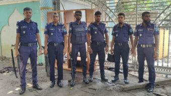 নূরাল পাগলার দরবারে পুলিশ, ৩৫০০ জনের বিরুদ্ধে মা’ম’লা