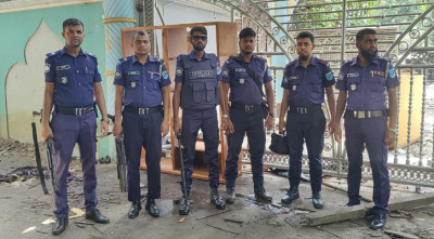নূরাল পাগলার দরবারে পুলিশ, ৩৫০০ জনের বিরুদ্ধে মা’ম’লা