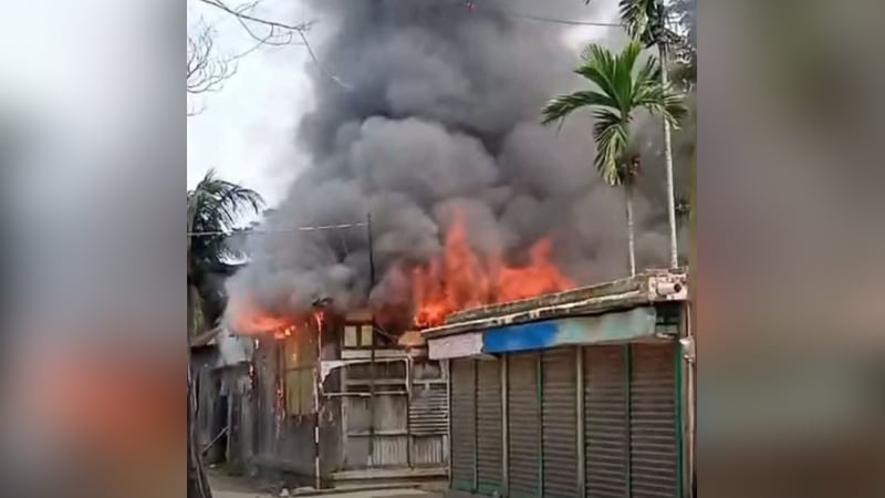 মাইকে ঘোষণা দিয়ে ৪ মাজারে হামলা, ভাঙচুর আগুন