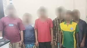 চৌকিদেখী থেকে ৬ জুয়াড়ী গ্রেফতার