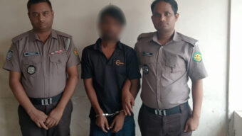 স্যোসাল মিডিয়ায় সম্পর্ক, উপহারের ফাঁদে ফেলে ১৩ তরুণীকে ধর্ষণ