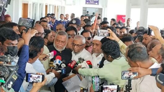 সিলেটের আদালতে আরিফ-বাবর-গৌছ
