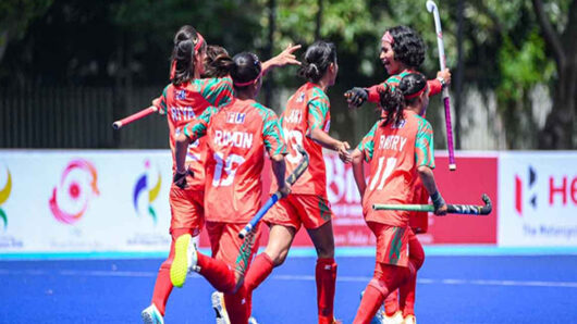 উজবেকিস্তানকে হারিয়ে বাংলাদেশ নারী হকি দলের ইতিহাস গড়া জয়