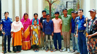 কুলাউড়া সীমান্তে ১০ বাংলাদেশিকে স্বজনদের কাছে হস্তান্তর