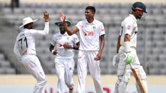 টেস্টে প্রথমবার, ঘরের মাটিতে পাকিস্তানকে হারাল বাংলাদেশ