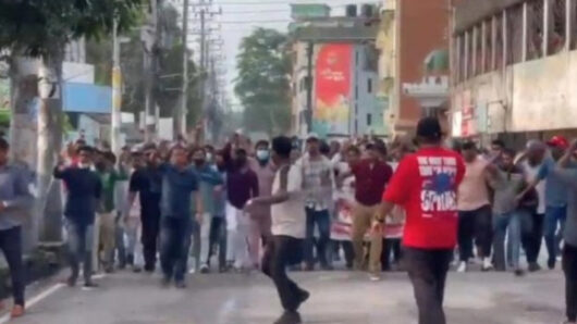 সিলেটে পুলিশের সামনে মিছিল করল আ’লীগ, আটক ৪