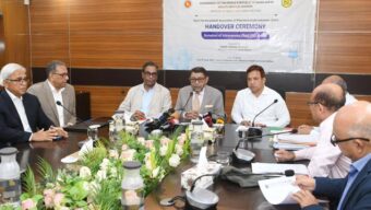 ইন্টার্ন চিকিৎসকদের দাবি যৌক্তিক হলে বিবেচনা করবে সরকার: স্বাস্থ্যমন্ত্রী