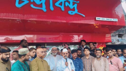দেশের অর্থনীতিকে ধ্বংস করে আওয়ামীলীগ পালিয়েছে: গয়েশ্বর রায়