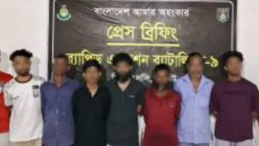 সিলেটে জুয়ার আস্তানায় র‌্যাবের অভিযান, আটক ৯