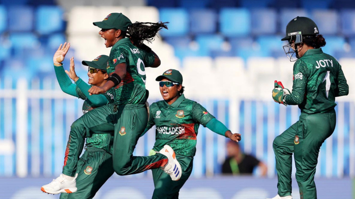 বিশ্বকাপ শুরু করলো বাংলাদেশ