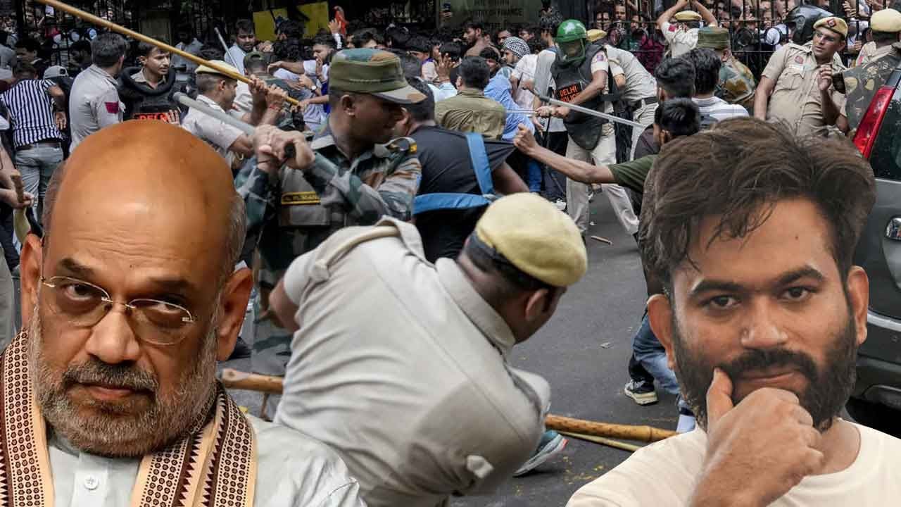 এবার স্বরাষ্ট্রমন্ত্রী অমিত শাহ’র পদত্যাগ চাইলো ককরোচ