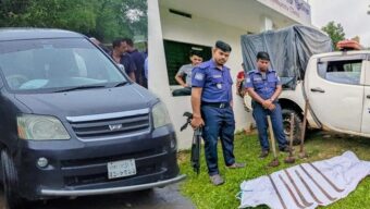 প্রবাসীর বাড়ি দখলের চেষ্টা, জনতার ধাওয়ায় পালালো দখলকারীরা