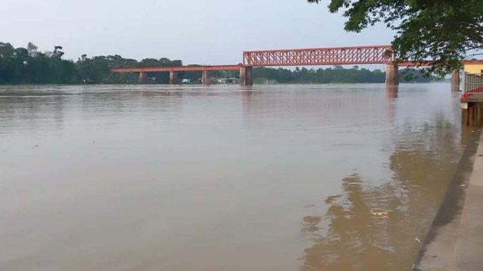 কুশিয়ারার পানি বিপৎসীমার উপরে