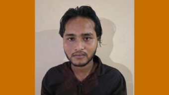 গোলাপগঞ্জে অস্ত্রের মহড়া, গ্রেফতার আকাশ
