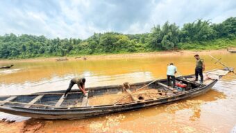 জৈন্তাপুরে বালু উত্তোলন, এক লাখ টাকা জরিমানা
