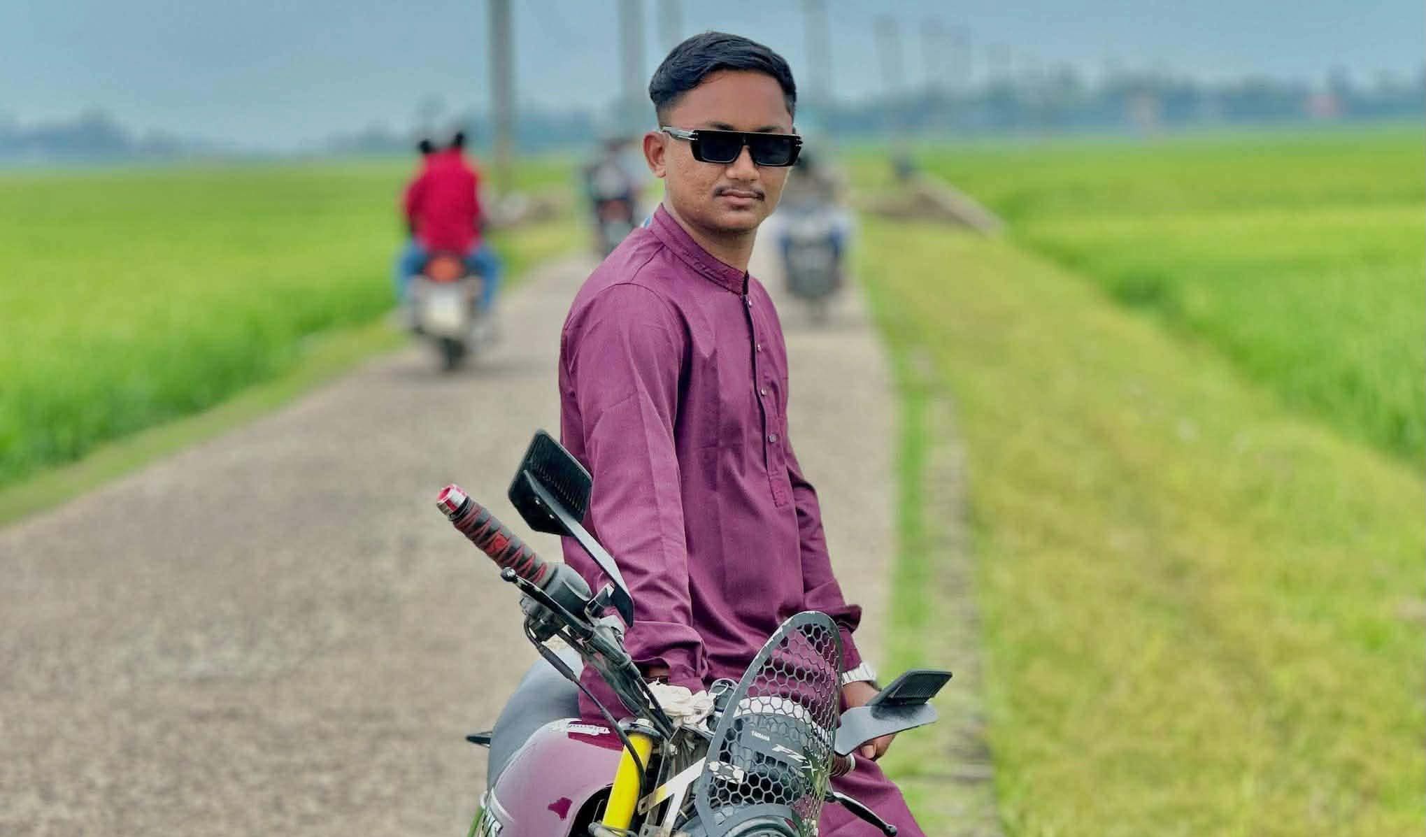 ভূমধ্যসাগরে ভয়াবহ যাত্রা দিরাইয়ের সানোয়ারের খোঁজে পরিবারের আকুতি