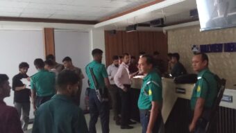 সিলেটে বিদেশগামী যাত্রীদের সঙ্গে প্রতারণার দায়ে লাখ টাকা জরিমানা