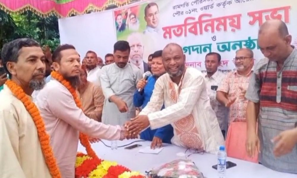 বিএনপিতে যোগ দিলেন জামায়াতের দুই শতাধিক নেতাকর্মী