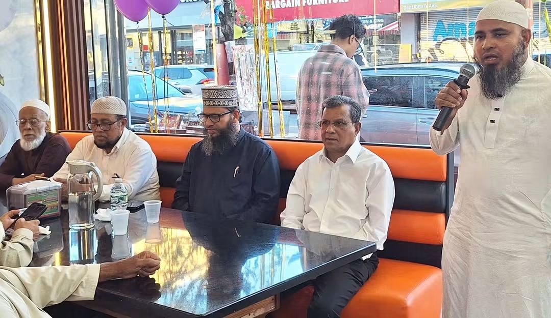 নিউইর্য়কের ওজনপার্কে ভোজন বিলাস রেস্টুরেন্টের যাত্রা শুরু
