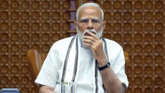 নরেন্দ্র মোদির অনুষ্ঠানস্থল থেকে অস্ত্রসহ আটক দুই